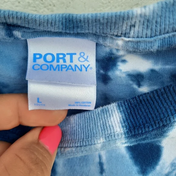 St. Mary's cropped t-shirt - Picture 3 of 9